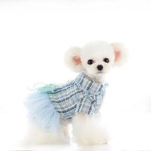 Laden Sie das Bild in den Galerie-Viewer, Beautiful Boucle Pet Dress-Furbaby Friends Gifts