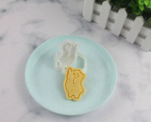 Laden Sie das Bild in den Galerie-Viewer, Cartoon Cat Cookie Cutters-Furbaby Friends Gifts